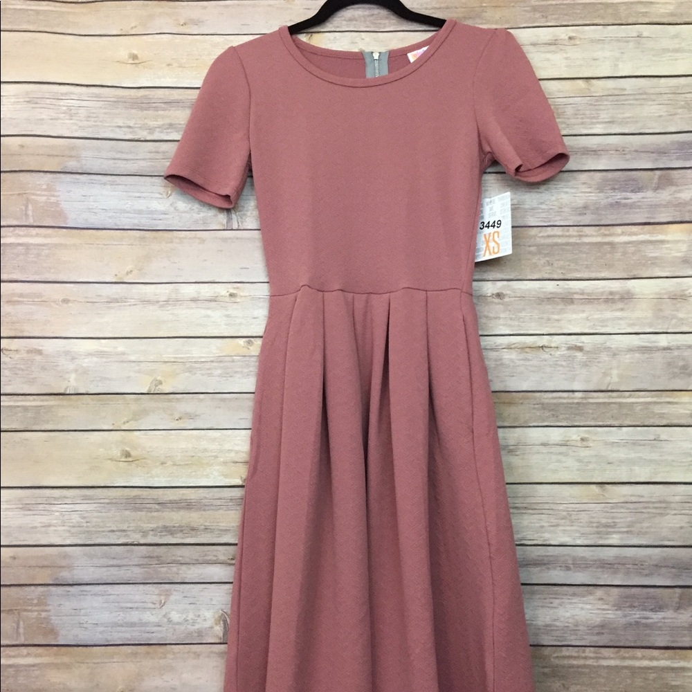 LuLaRoe XS Amelia Dress